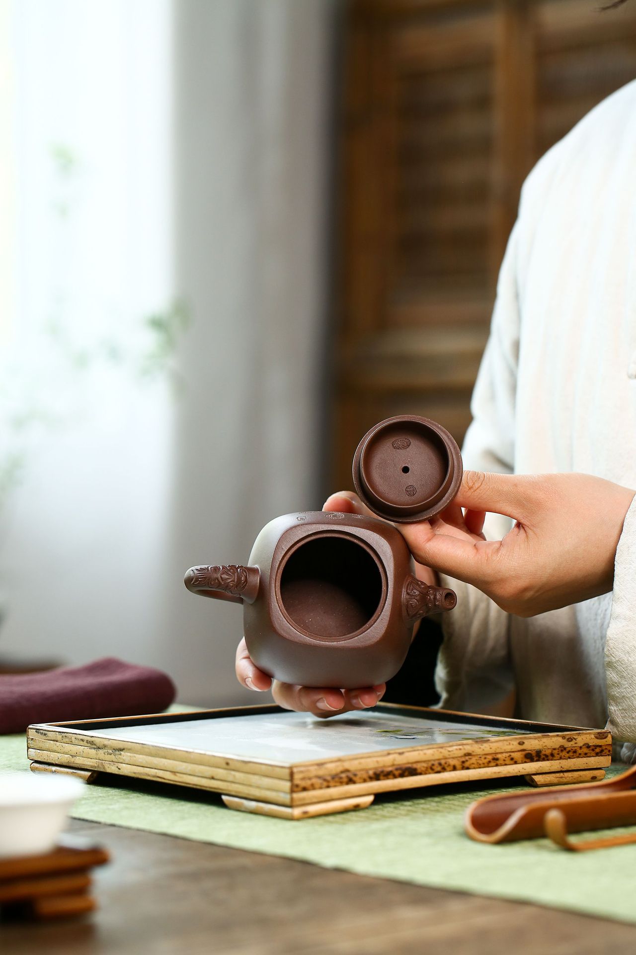 匠心傳承，茗茶雅器 宜興原礦紫泥雙龍漢鐸壺批發與零售解析